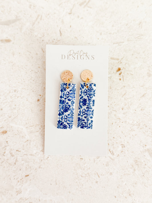Allie Dangles - Blue & White