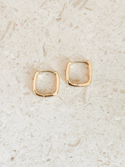 Rounded Square Huggies