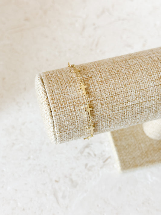 Simple Crosses Bracelet