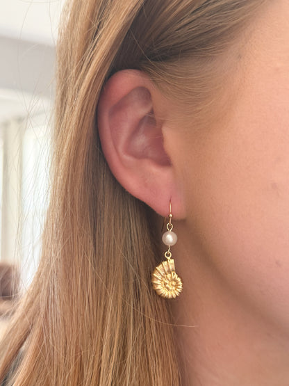 Conch Shell & Pearl Dangles