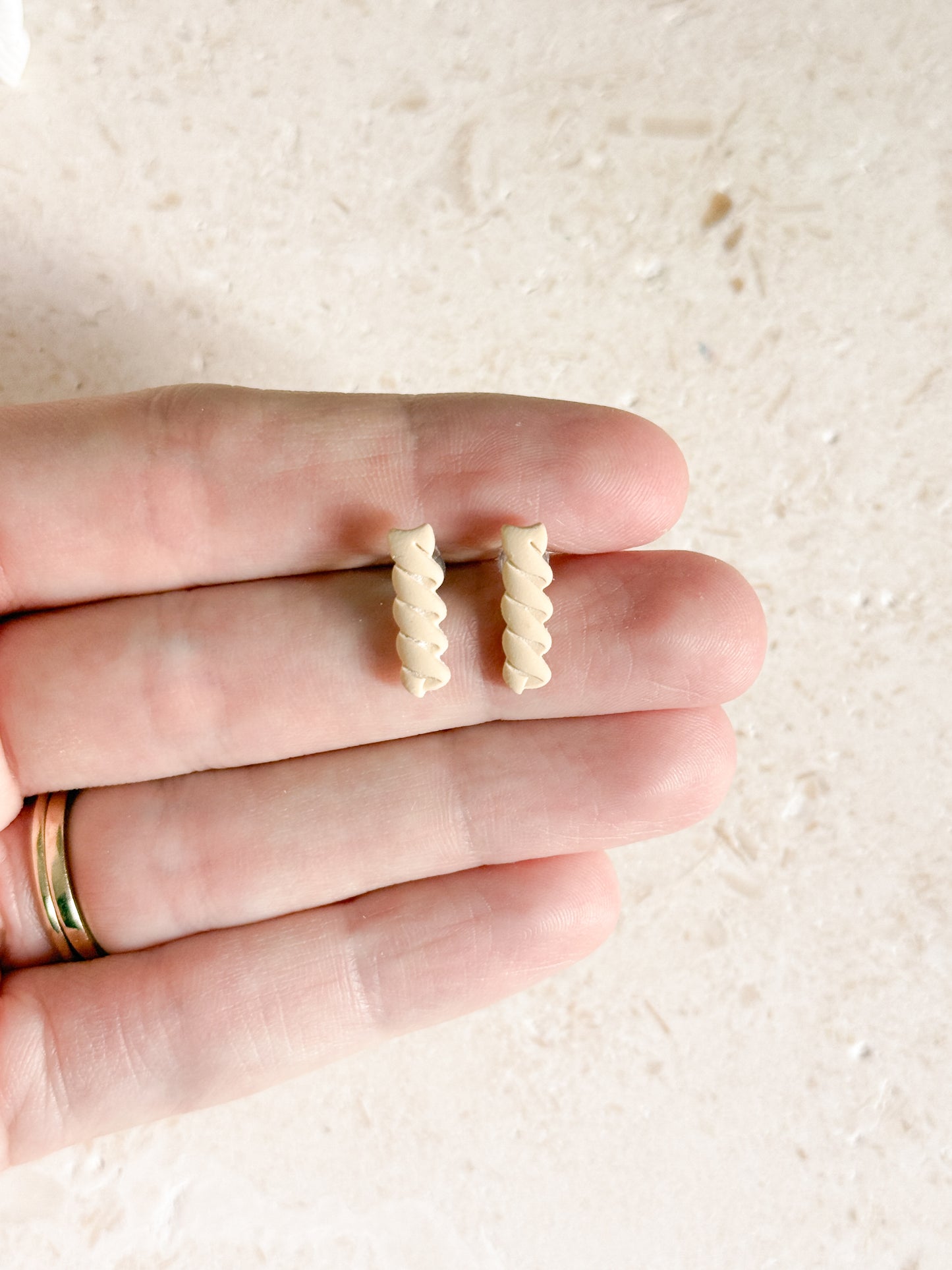 Twisted Noodle Studs