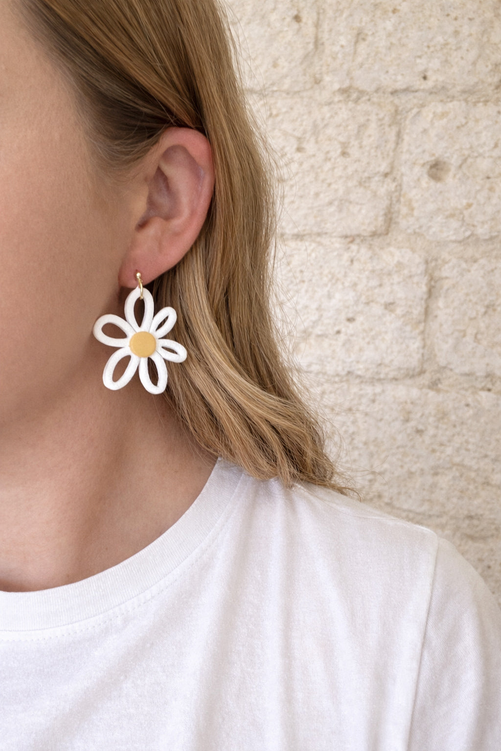 The Groovy Daisy Dangles