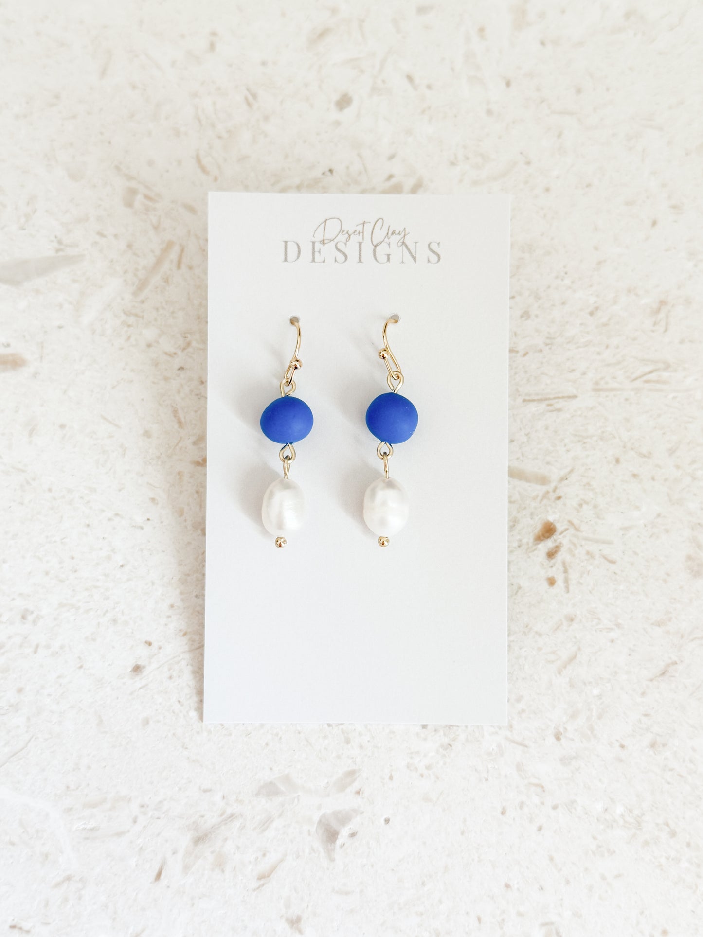 Lea Dangles