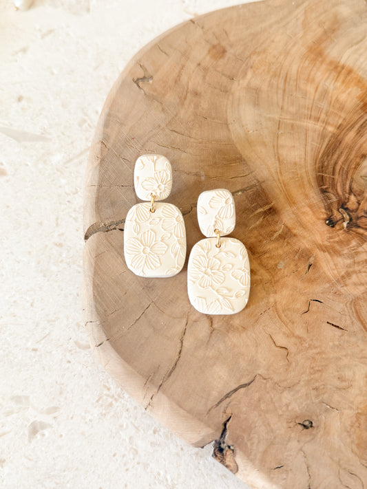 The Leah Dangles - Butter Yellow