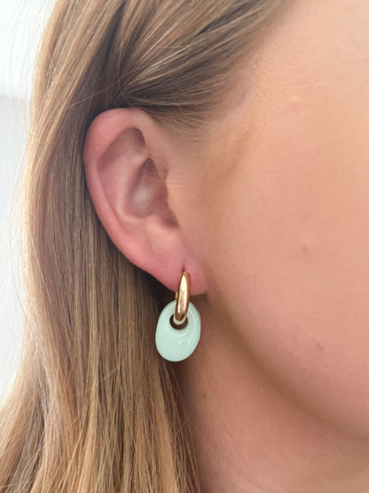 Oblong Charm
