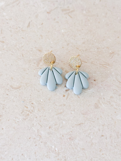 The Flora Dangles