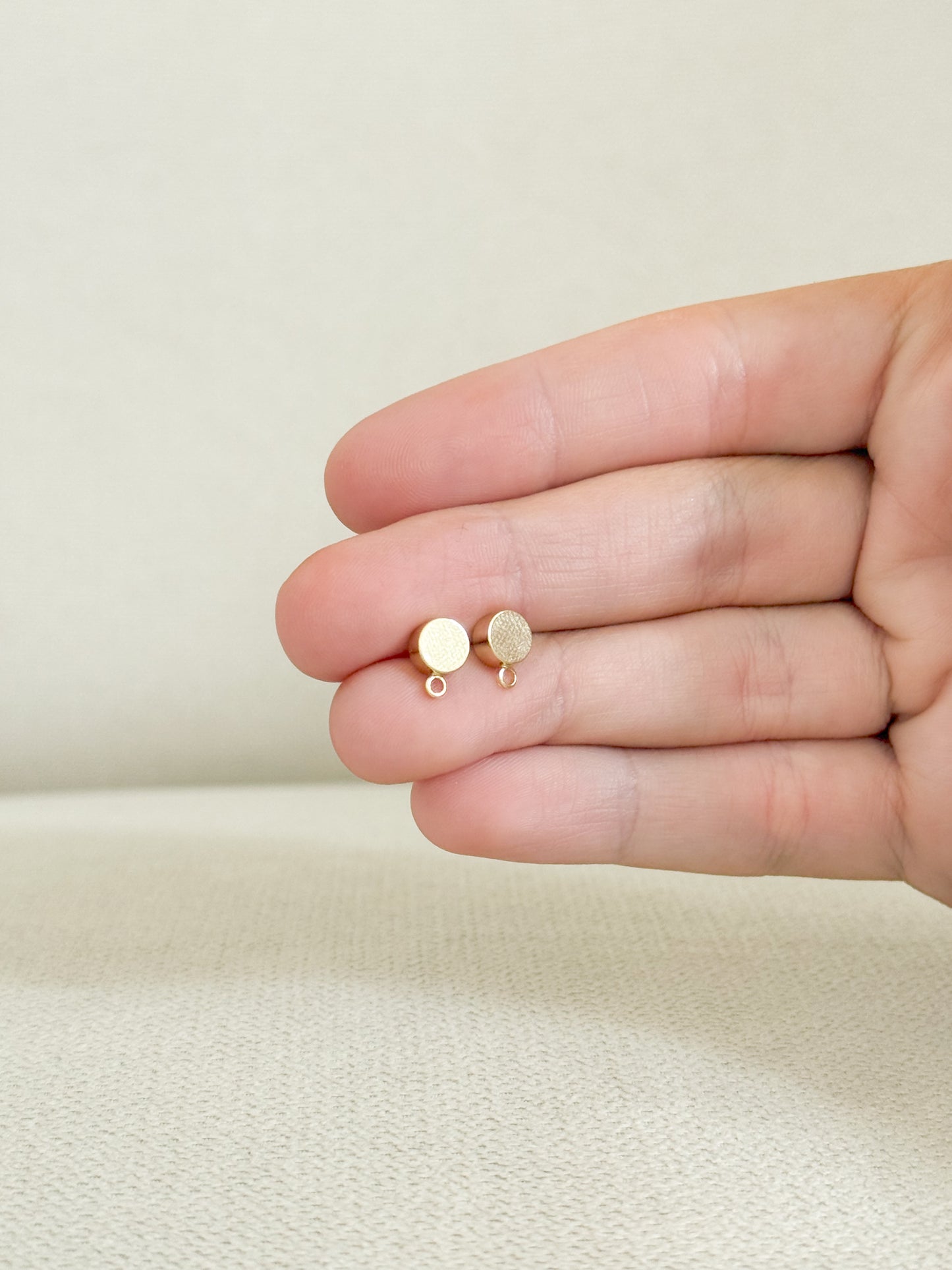 Flat Gold Ball Post (2pcs)