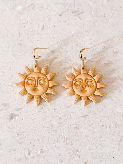 The Sol Dangles
