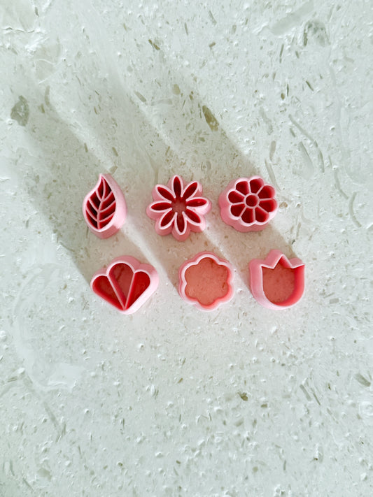 RoClayCo Floral Studs