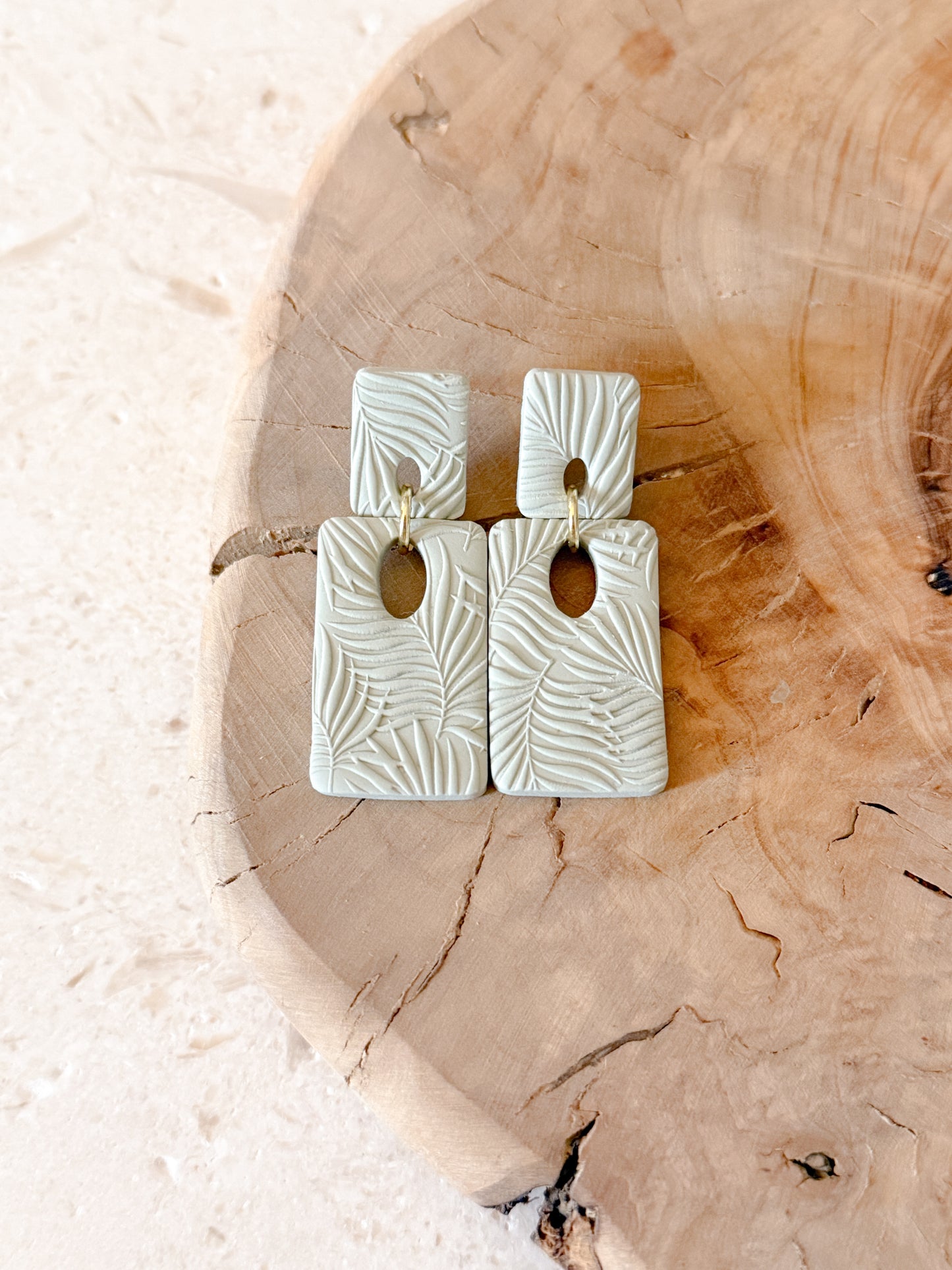 The Jessa Dangles - The Fields of Daisies