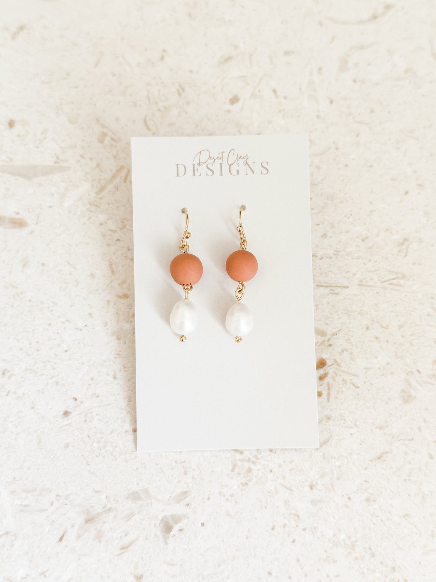 Lea Dangles