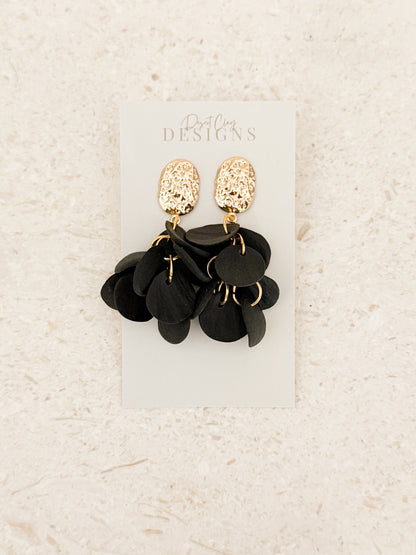 Lainey Dangles