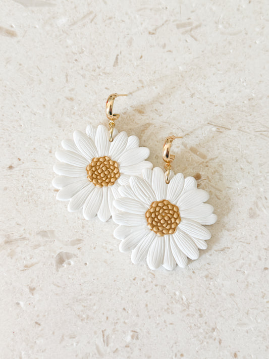The Bold Daisy Dangles