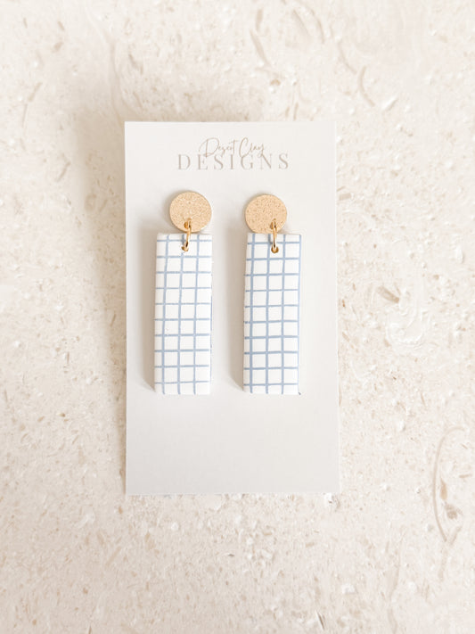 Allie Dangles - Grid