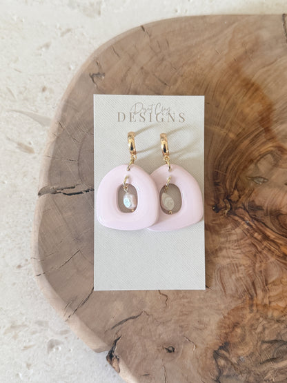 The Cora Dangles