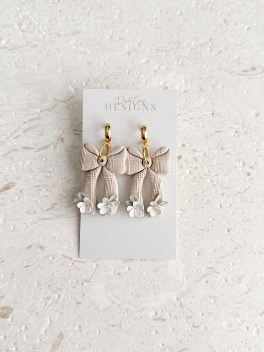 PRE - ORDER Spring Daisy Bows