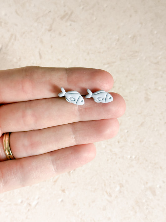 Mini Fish Studs
