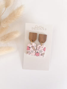 Dani Dangles - Pink Retro
